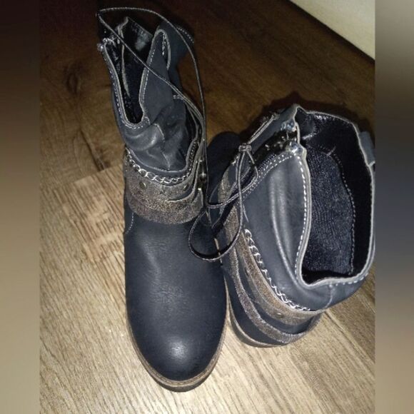 RUSTIC western style ladies boots sz 6 - Picture 7 of 8